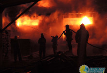 В результате обстрелов ВСУ в Донецке сгорело 3 жилых дома