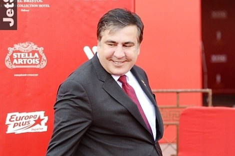 Держаться нету больше сил: Саакашвили через полгода съест галстук