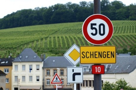 Европа закрывает  Шенгенскую зону: скакуны в ауте