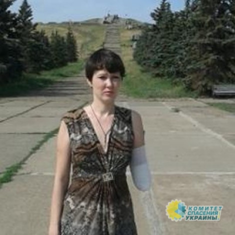Азаров обратился с просьбой вернуть горловчанке Анне Тув положенный ей статус инвалида 2-й группы