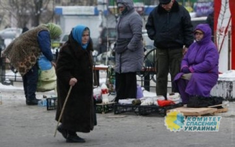 Азаров: Режим устроил реальный геноцид украинских пенсионеров